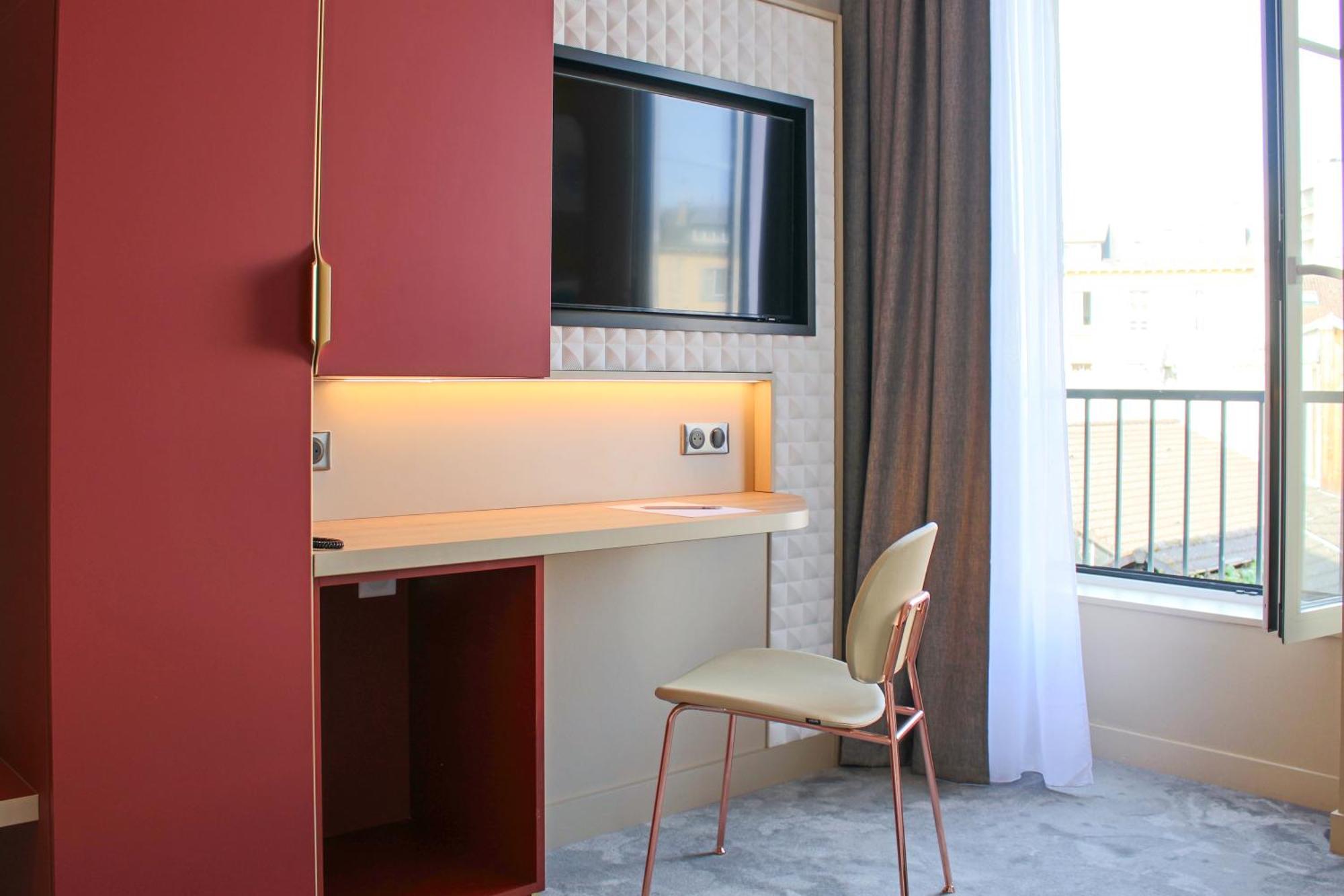 Brit Hotel Limoges Centre Gare Екстериор снимка